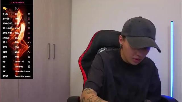 Image 8 of im_laia_ Stream on Chaturbate on 23 days ago