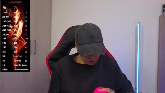 Image 2 of im_laia_ Stream on Chaturbate on 19 days ago