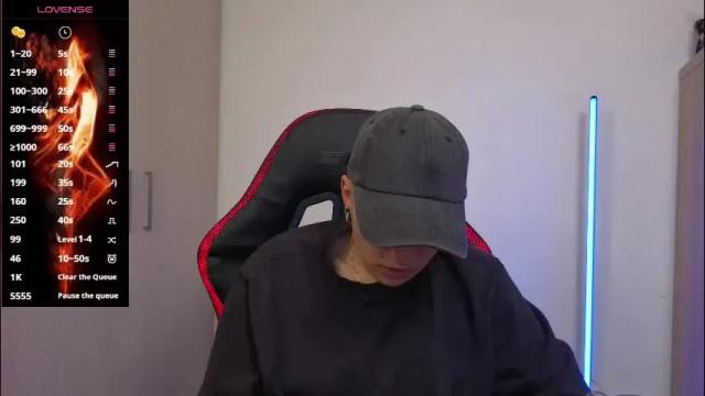 Image 3 of im_laia_ Stream on Chaturbate on 19 days ago