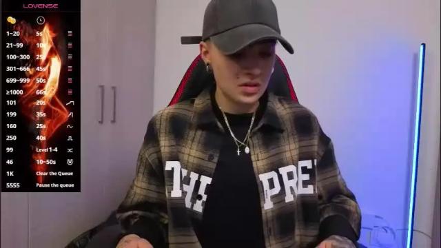 Image 7 of im_laia_ Stream on Chaturbate on 12 days ago