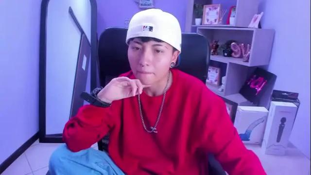 Image 12 of im_mathias Stream on Chaturbate on 25 days ago