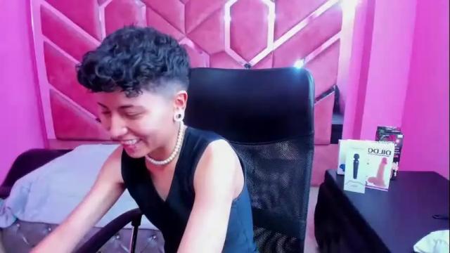 Image 10 of im_mathias Stream on Chaturbate on 5 days ago