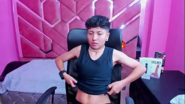 Image 7 of im_mathias Stream on Chaturbate on 5 days ago