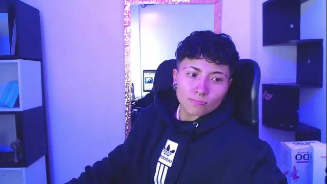 Image 4 of im_mathias Stream on Chaturbate on 3 days ago