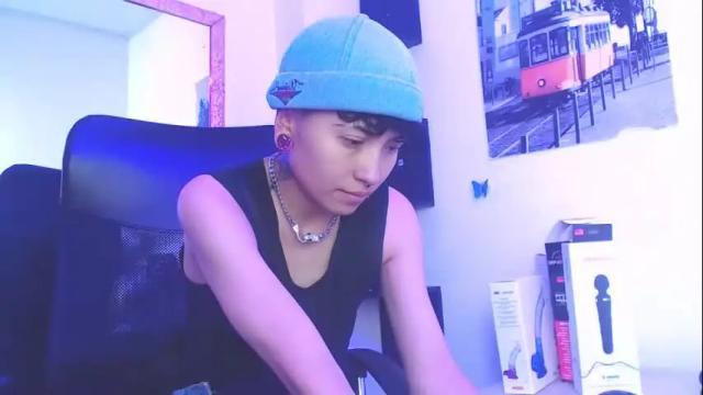 Image 11 of im_mathias Stream on Chaturbate on 23 hours ago