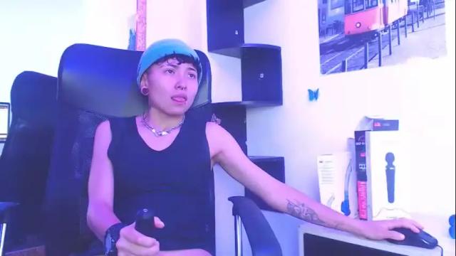 Image 4 of im_mathias Stream on Chaturbate on 23 hours ago