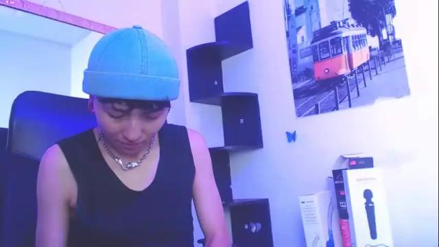 Image 8 of im_mathias Stream on Chaturbate on 23 hours ago