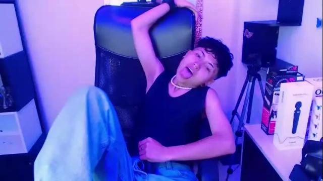 Image 4 of im_mathias Stream on Chaturbate on 1 month ago