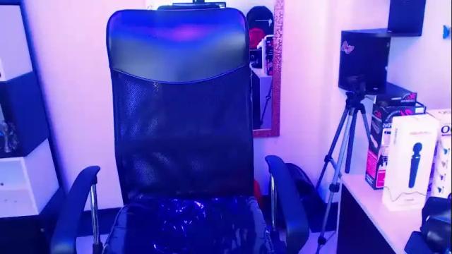 Image 7 of im_mathias Stream on Chaturbate on 1 month ago