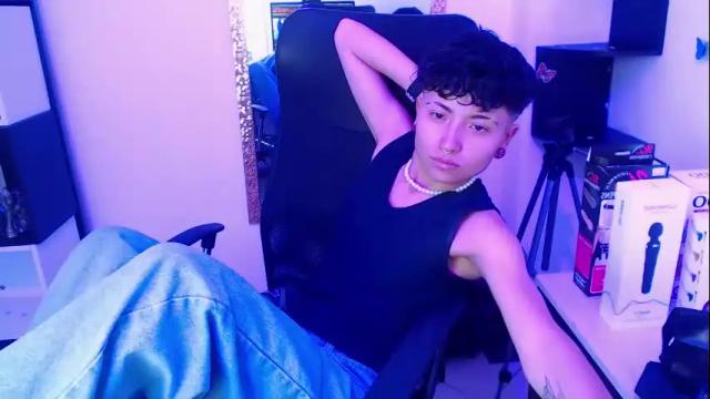 Image 8 of im_mathias Stream on Chaturbate on 1 month ago
