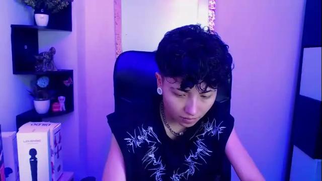 Image 7 of im_mathias Stream on Chaturbate on 1 month ago