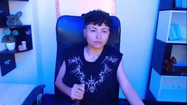 Image 2 of im_mathias Stream on Chaturbate on 29 days ago