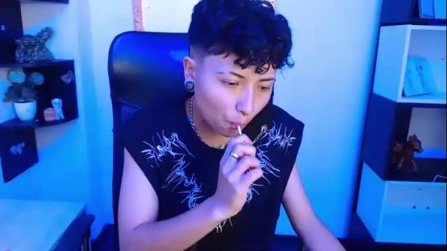 Image 3 of im_mathias Stream on Chaturbate on 29 days ago