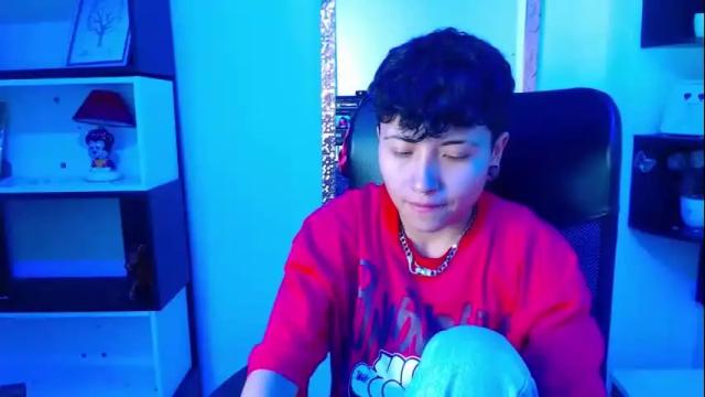 Image 8 of im_mathias Stream on Chaturbate on 10 days ago