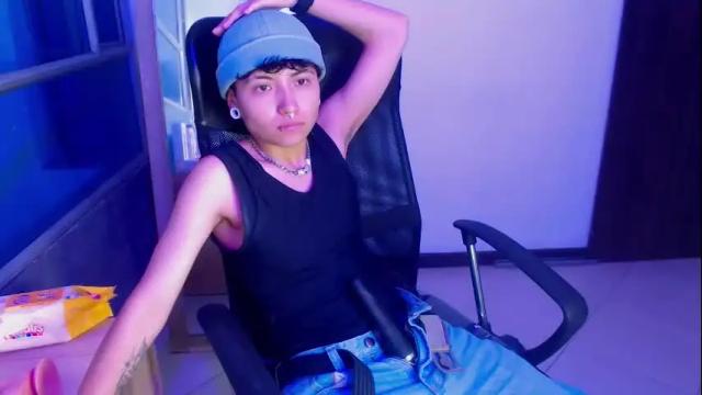 Image 3 of im_mathias Stream on Chaturbate on 6 days ago