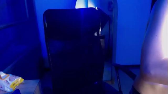 Image 12 of im_mathias Stream on Chaturbate on 3 days ago