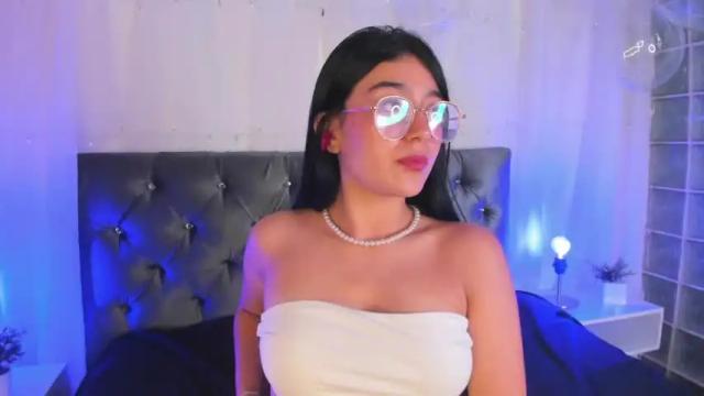 Image 4 of im_mave Stream on Chaturbate on 16 months ago