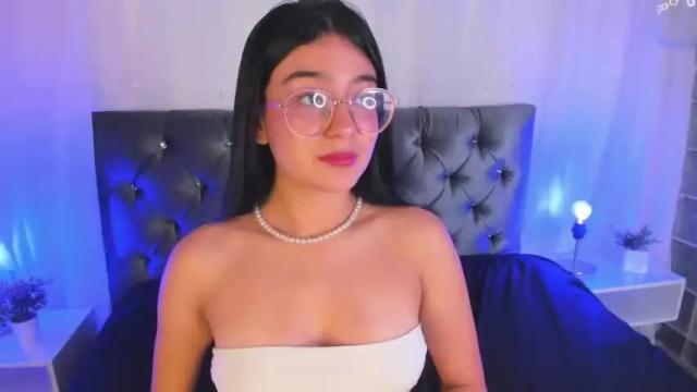Image 7 of im_mave Stream on Chaturbate on 16 months ago