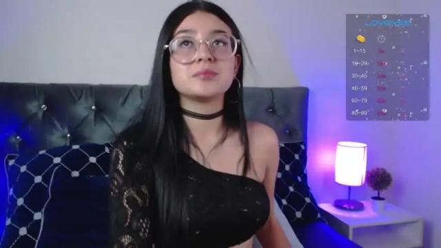 Image 3 of im_mave Stream on Chaturbate on 15 months ago