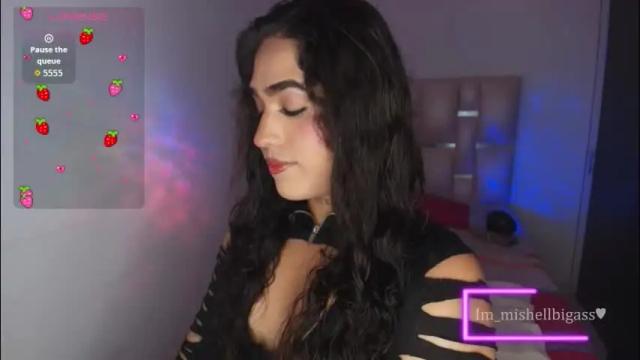 Thumbnail 3, im_miabigass's Stream at Chaturbate, 1 month ago