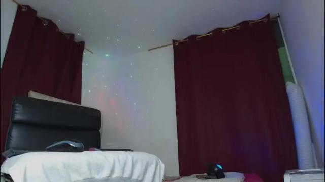 Image 7 of im_miabigass Stream on Chaturbate on 11 days ago