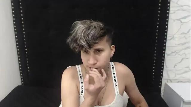 Image 7 of im_milan_rs Stream on Chaturbate on 21 days ago