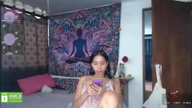 Image 12 of im_moonlight Stream on Chaturbate on 1 month ago