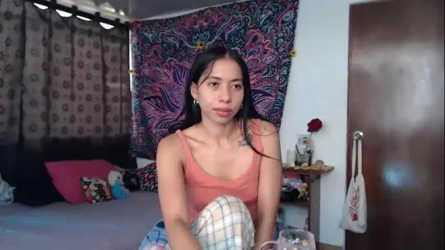 Image 3 of im_moonlight Stream on Chaturbate on 1 month ago