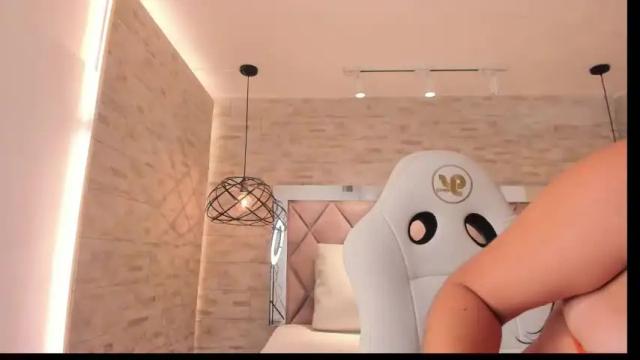 Image 2 of im_mou_ Stream on Chaturbate on 22 days ago