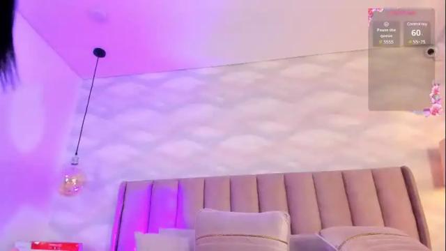 Image 2 of im_nika_ Stream on Chaturbate on 19 days ago