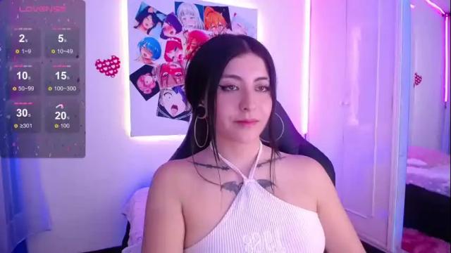Image 8 of im_rosse_ Stream on Chaturbate on 12 days ago