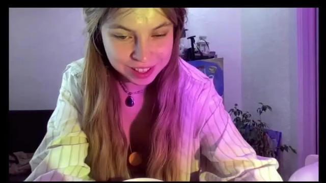 Image 6 of im_sunny_kitten Stream on Chaturbate on 19 months ago