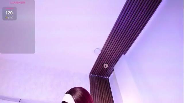 Image 2 of im_tyra Stream on Chaturbate on 18 days ago