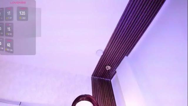 Image 3 of im_tyra Stream on Chaturbate on 18 days ago