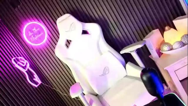 Image 2 of im_ur_nightmare Stream on Chaturbate on 1 day ago
