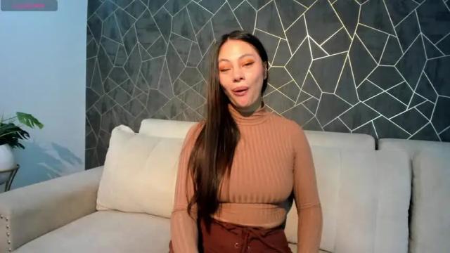 Image 8 of im_ximena Stream on Chaturbate on 14 months ago
