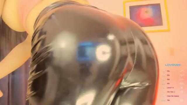 Image 8 of imaphrodite Stream on Chaturbate on 15 months ago