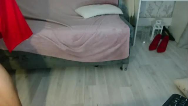 Image 6 of imcarrieberry Stream on Chaturbate on 13 days ago