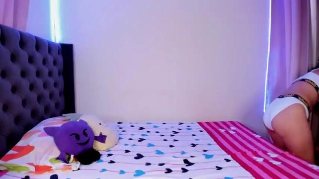Image 3 of imdayaadams Stream on Chaturbate on 16 months ago