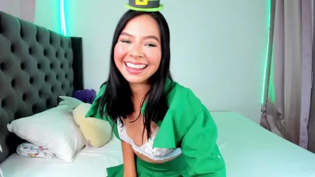 Image 4 of imdayaadams Stream on Chaturbate on 15 months ago