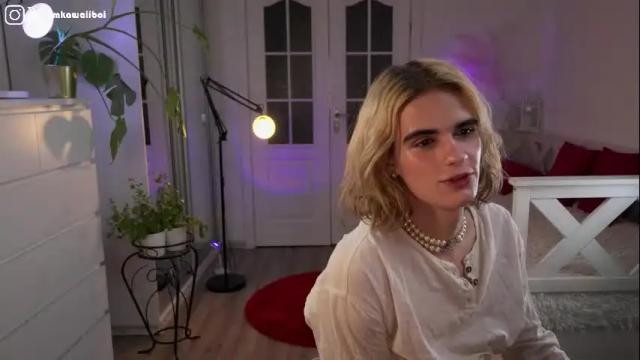 Image 3 of imkawaiiboi Stream on Chaturbate on 1 month ago