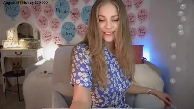 Image 3 of imkeira Stream on Chaturbate on 2 months ago