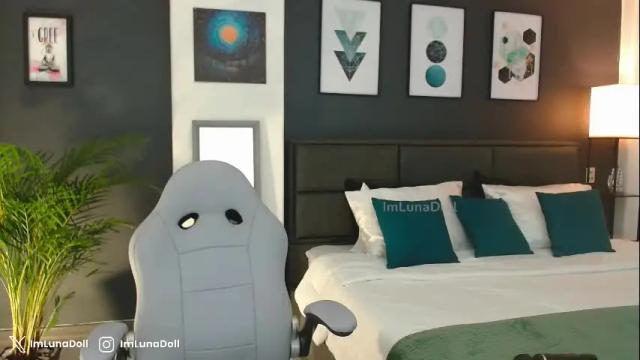 Image 6 of imlunadoll Stream on Chaturbate on 17 days ago