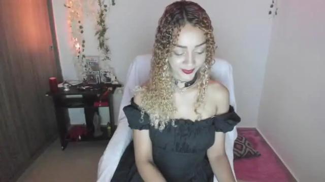 Image 10 of immia_rosse Stream on Chaturbate on 21 months ago