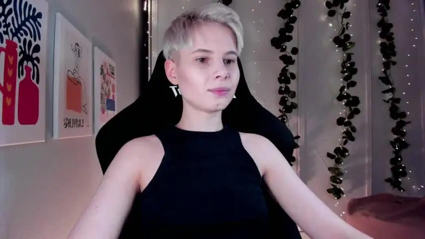imnotmia Chaturbate