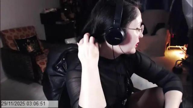 Image 3 of imperatrizasado Stream on Chaturbate on 1 month ago