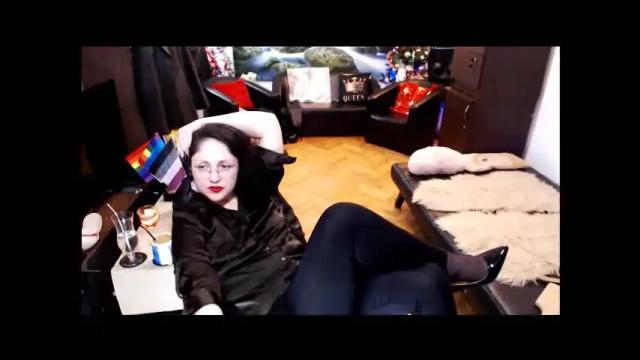 Image 4 of imperatrizasado Stream on Chaturbate on 1 month ago