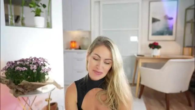 Image 3 of imrealsugar Stream on Chaturbate on 2 months ago