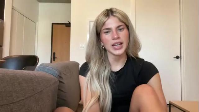 Image 2 of imrubyy Stream on Chaturbate on 3 months ago