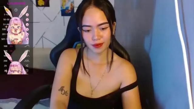 Image 2 of imyourkitty06 Stream on Chaturbate on 13 months ago